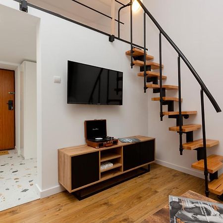 Mezzanine Studio Lwowska Srodmiescie By Noclegi Renters Варшава Экстерьер фото